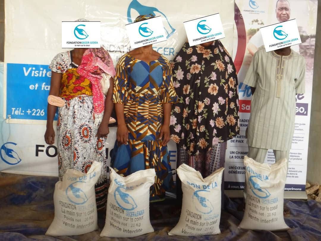 Image 1 - Bobo-Dioulasso : La Fondation GECER LEADEA offre 14 tonnes de vivres à plus de 700 personnes vulnérables