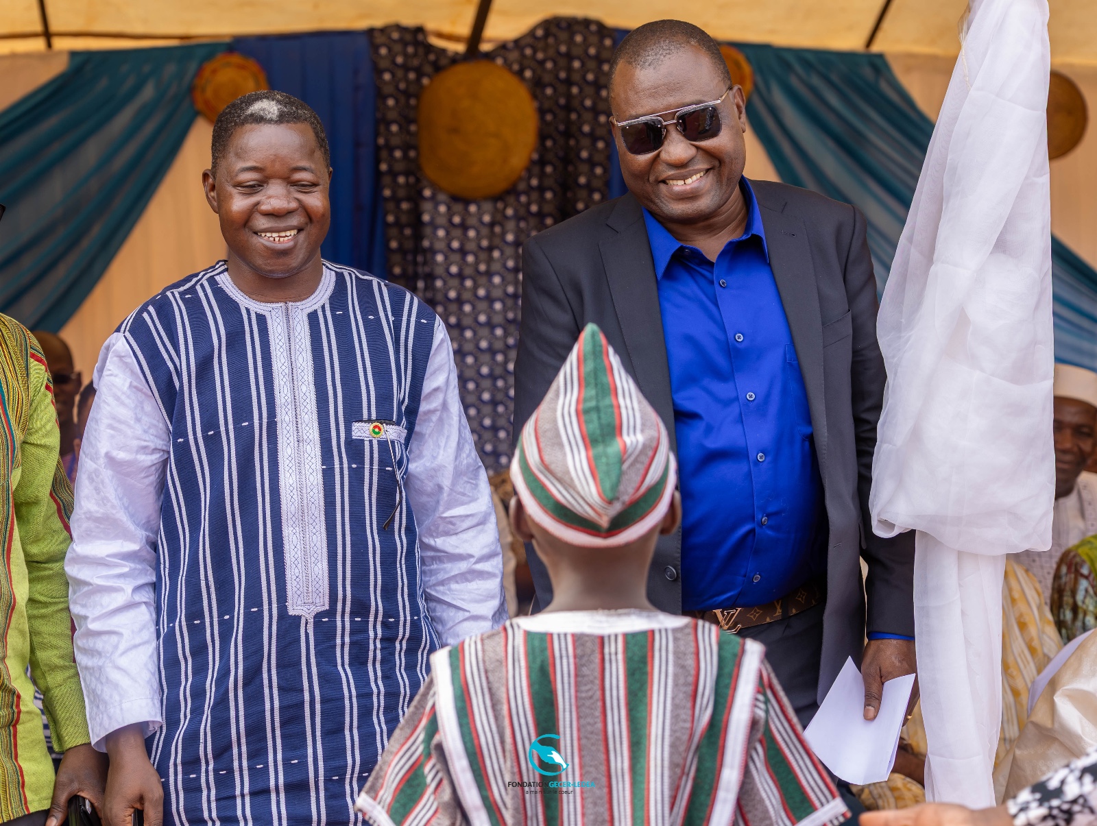 Image 5 - La cérémonie officielle de remise des clés des nouvelles infrastructures scolaires de Gondologo, Souly et Saye